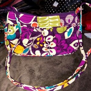 NWOT  Vera Purse goes from shoulder/crossbody.